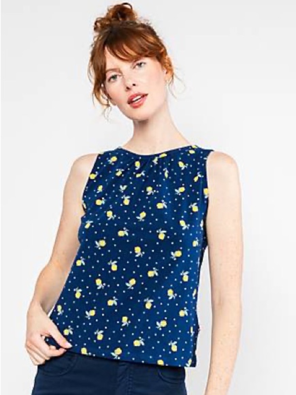 Banana Republic Navy Sleeveless Lemon Print Camisole Great Condition.